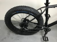 Фэтбайк Alaska NX 3.1 Премиум, размер рамы 20, чёрный матовый цвет, система 1-11, гидравлические дисковые тормоза, 90 мм бескамерные ободья Alexrims, Chaoyang SNOW STORM 26 x 4.9 - вид 4 миниатюра