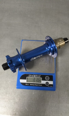 Втулка Bitex FB-MTR12-197Blue_SRXD для фэтбайка с барабаном SRAM XD, задняя, под сквозную ось 12 мм, ширина 197 мм, дисковый тормоз на 6 болтов, 32 спицы, 4 промподшипника (6902*2+6802*2), синий цвет, 335±5 грамм - вид 4 миниатюра